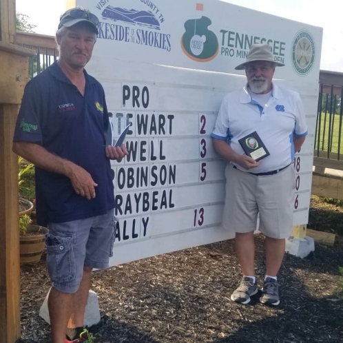 Stewart and Graybeal Find Success in Tennessee 